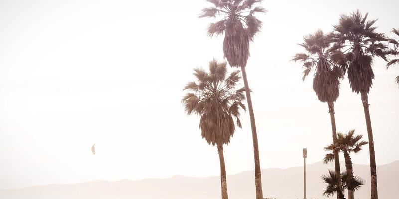 本末旅行：定制全球最佳观星地深度游，开启追逐极光与深空天体的科学探索之旅